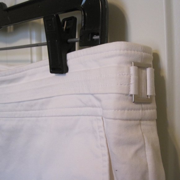 Short NWOT - Picture 4 of 5